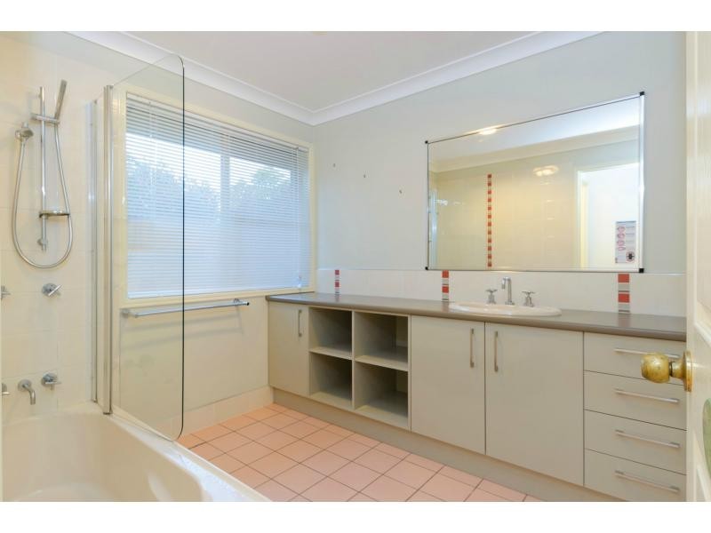 24 Westview Road, Warwick QLD 4370