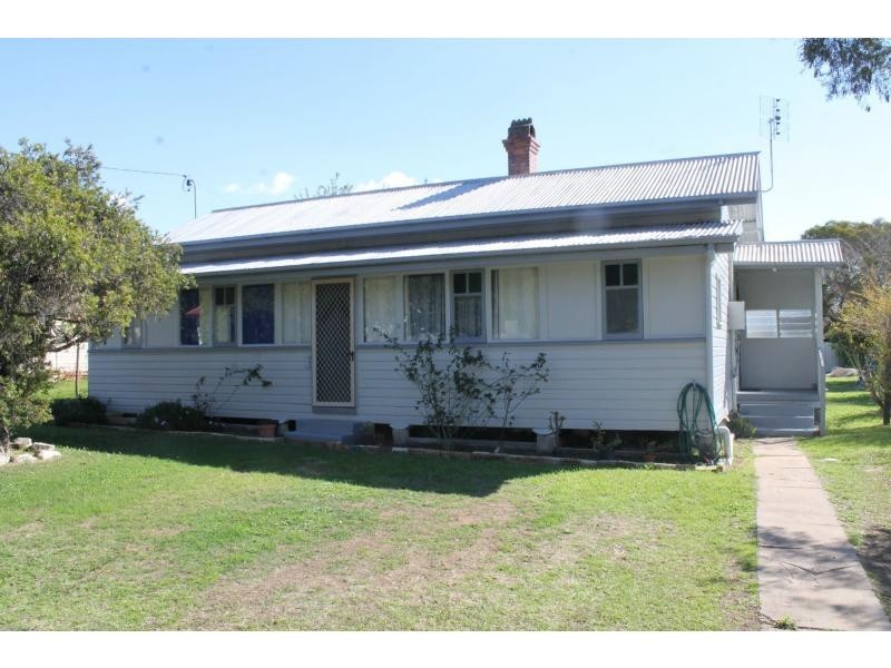 51 Myrtle Avenue, Warwick QLD 4370