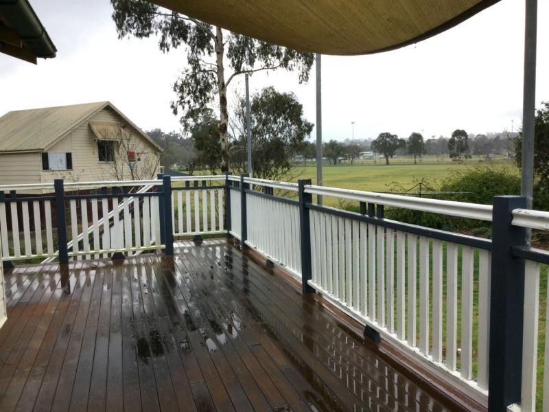 2 Guy Street, Warwick QLD 4370