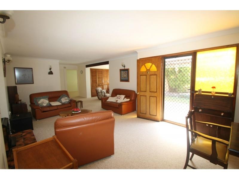 2 Raff Street, Allora QLD 4362