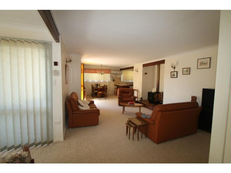 2 Raff Street, Allora QLD 4362