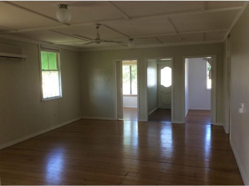 9 Wallace Street, Warwick QLD 4370