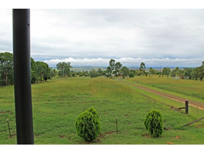 21 Sparksmans Road, Warwick QLD 4370