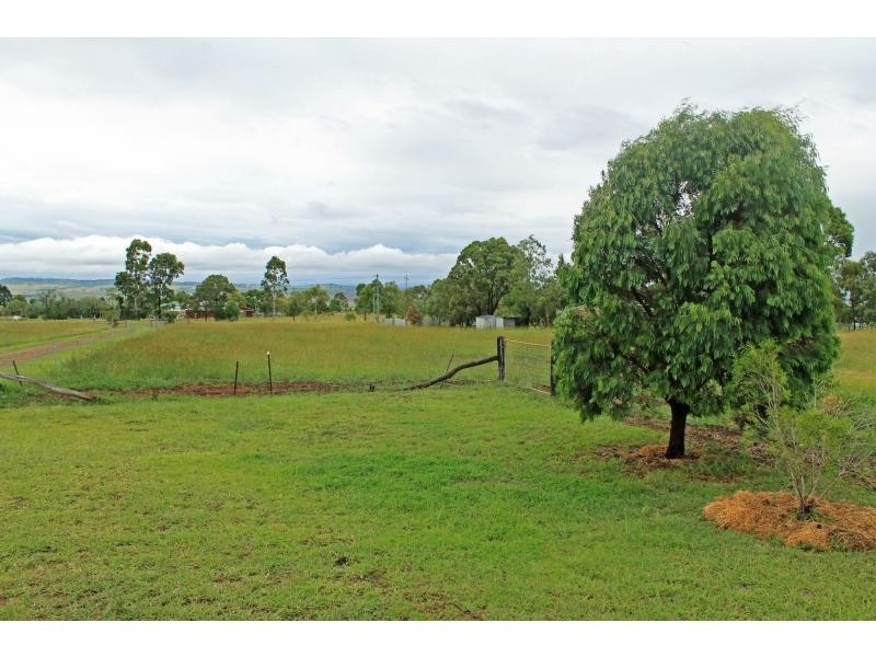 21 Sparksmans Road, Warwick QLD 4370