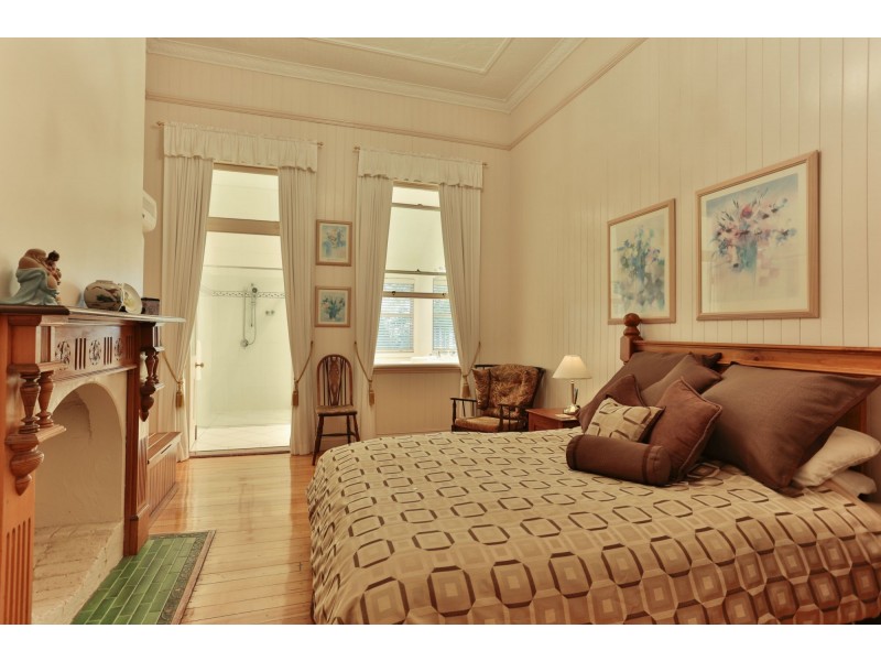 180 Palmerin Street, Warwick QLD 4370