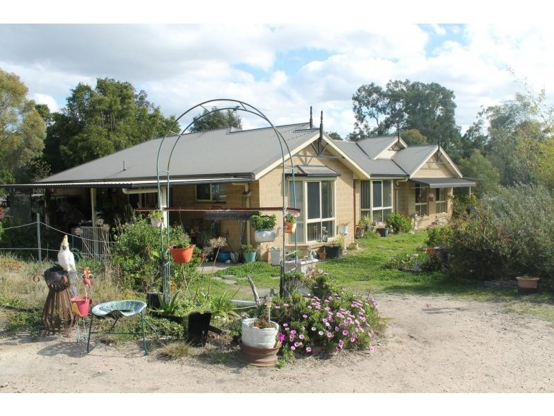 240 Ranger Road, Rosenthal Heights QLD 4370