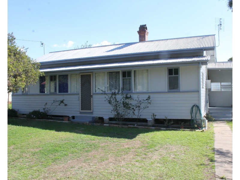 51 Myrtle Avenue, Warwick QLD 4370
