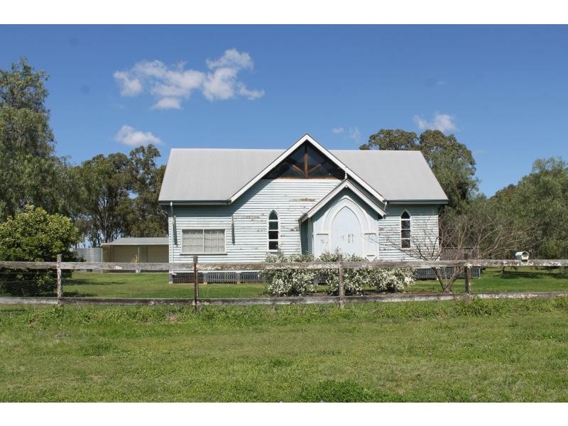 L124 Barron Street, Hendon QLD 4362