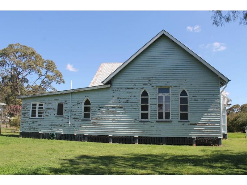 L124 Barron Street, Hendon QLD 4362