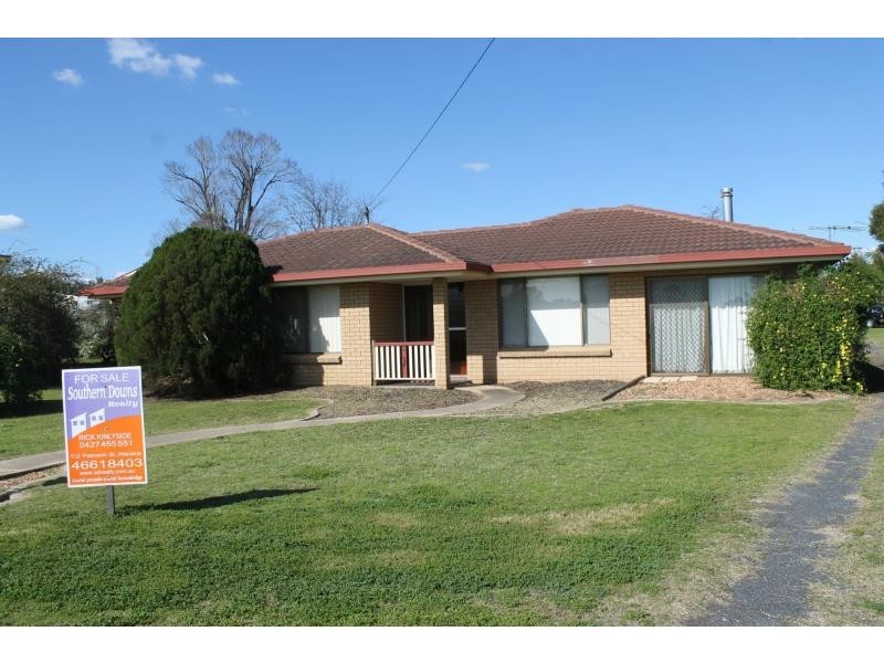 12 Briggs Street, Warwick QLD 4370