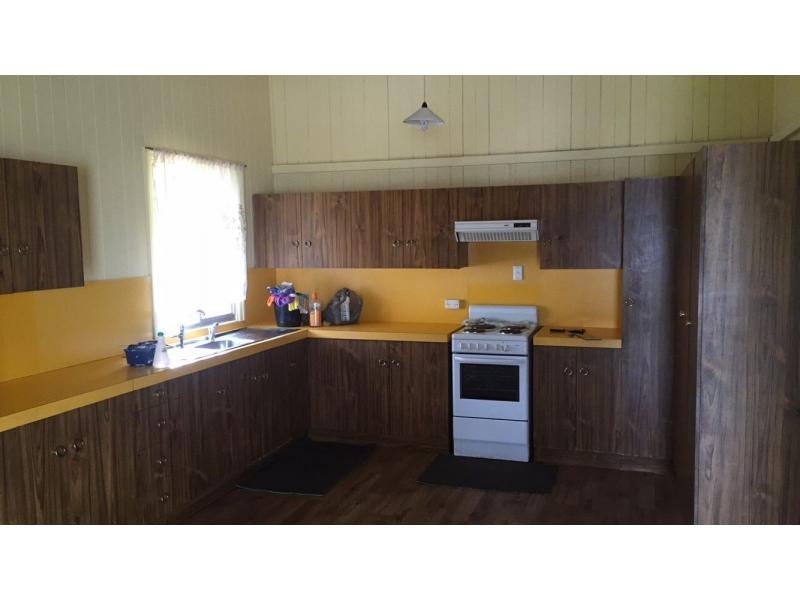 76 Canning Street, Warwick QLD 4370
