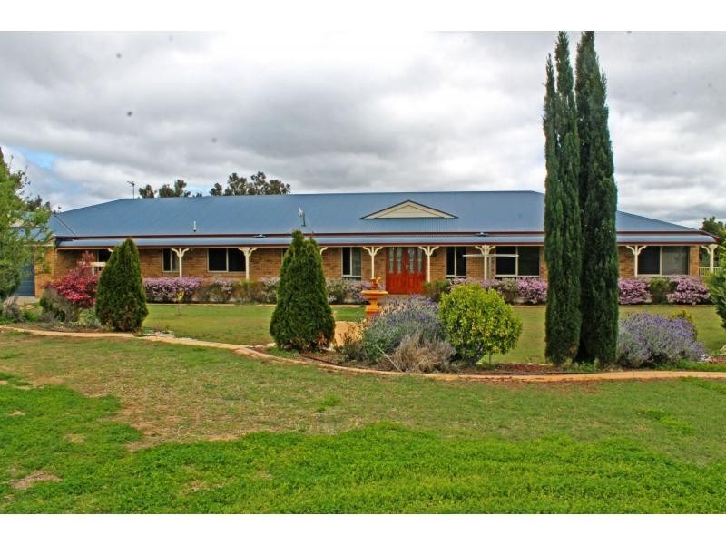 263 Lyndhurst Lane, Warwick QLD 4370