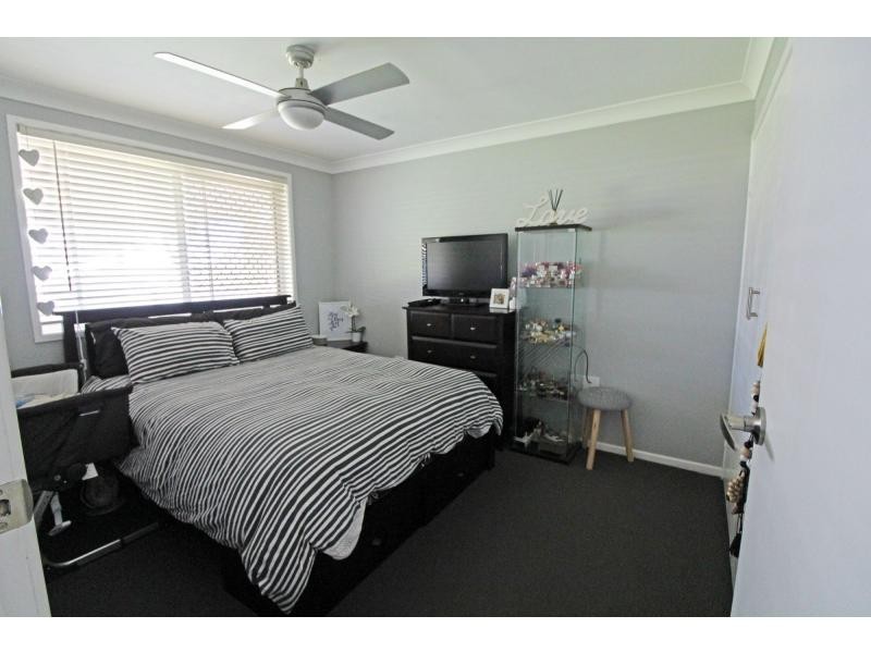 8 Furness Crescent, Warwick QLD 4370