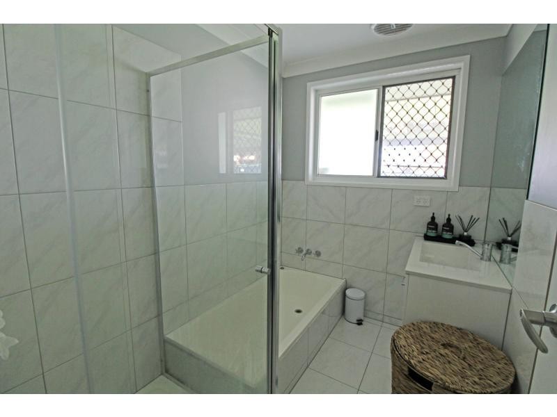 8 Furness Crescent, Warwick QLD 4370