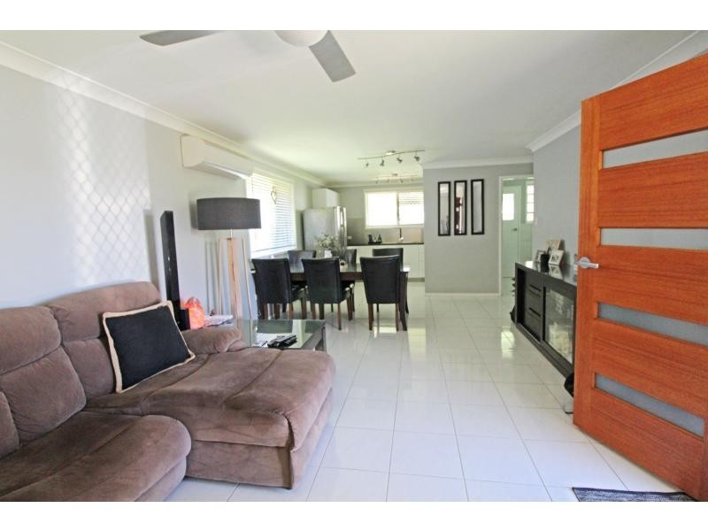 8 Furness Crescent, Warwick QLD 4370