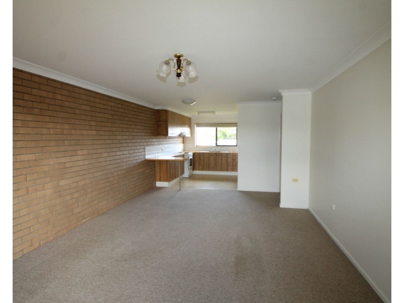 8/10 Myall Avenue, Warwick QLD 4370