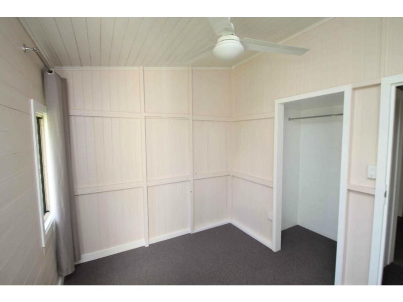 15 King Street, Yangan QLD 4371