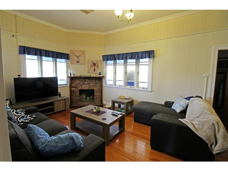 112 Fitzroy Street, Warwick QLD 4370