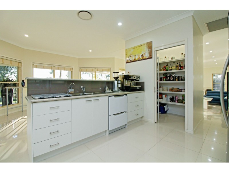 17 Panorama Court, Warwick QLD 4370
