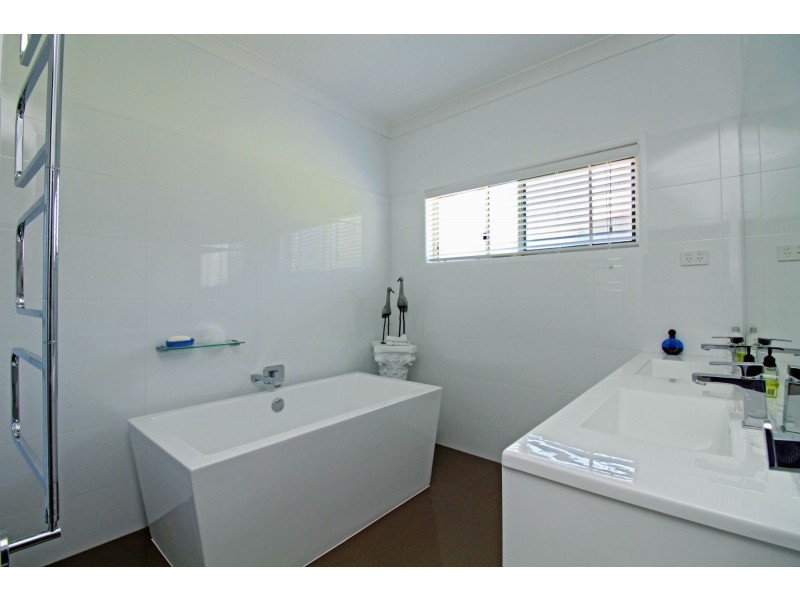 17 Panorama Court, Warwick QLD 4370