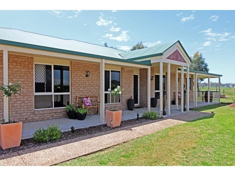 14 Hans Borgar Court, Warwick QLD 4370