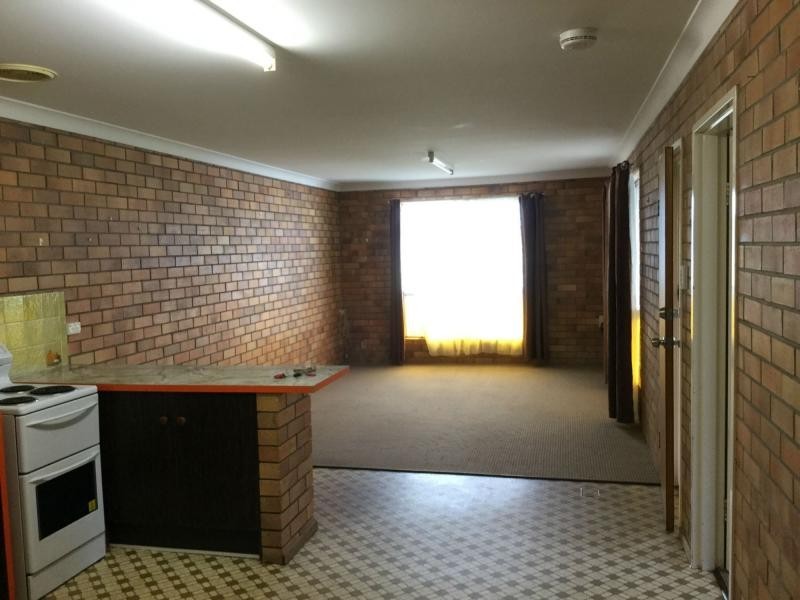 3/250 Wood Street, Warwick QLD 4370