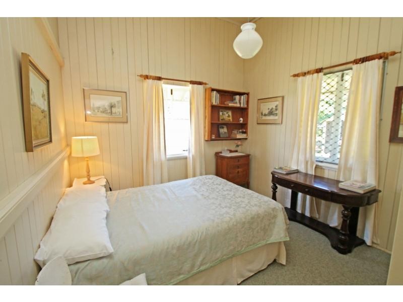 21 Gore Street, Warwick QLD 4370