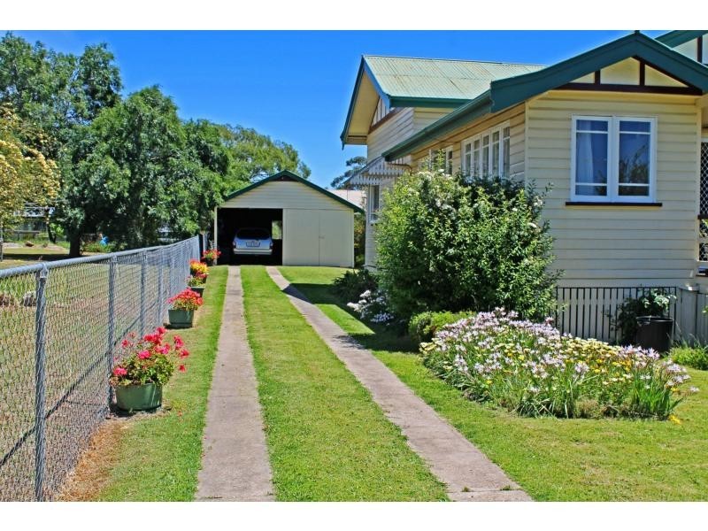 21 Gore Street, Warwick QLD 4370