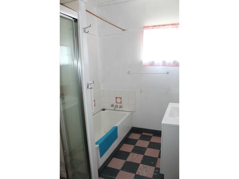 4 Mogridge Street, Warwick QLD 4370