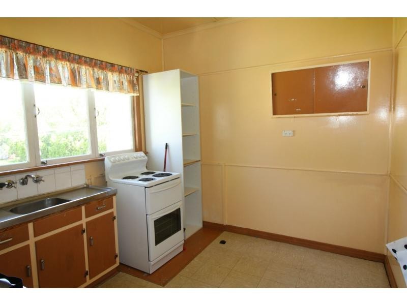 4 Mogridge Street, Warwick QLD 4370