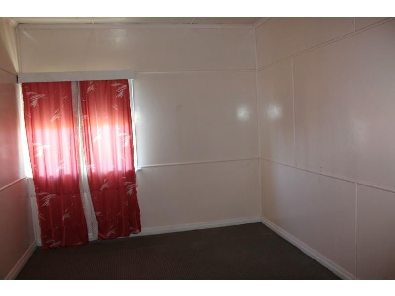 4 Mogridge Street, Warwick QLD 4370