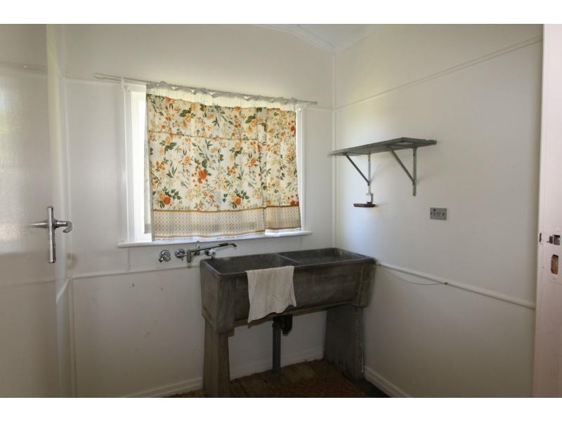 4 Mogridge Street, Warwick QLD 4370