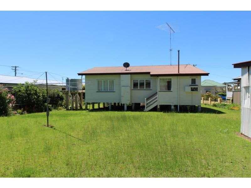 4 Mogridge Street, Warwick QLD 4370