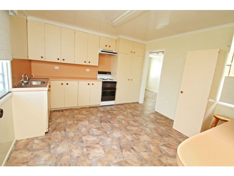 3A Locke Street, Warwick QLD 4370