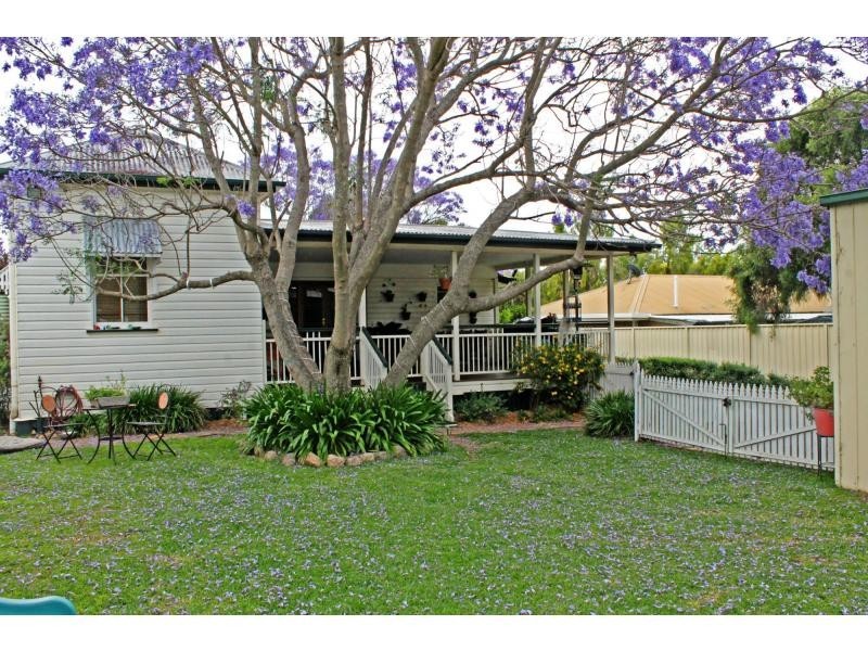 40 Myrtle Avenue, Warwick QLD 4370