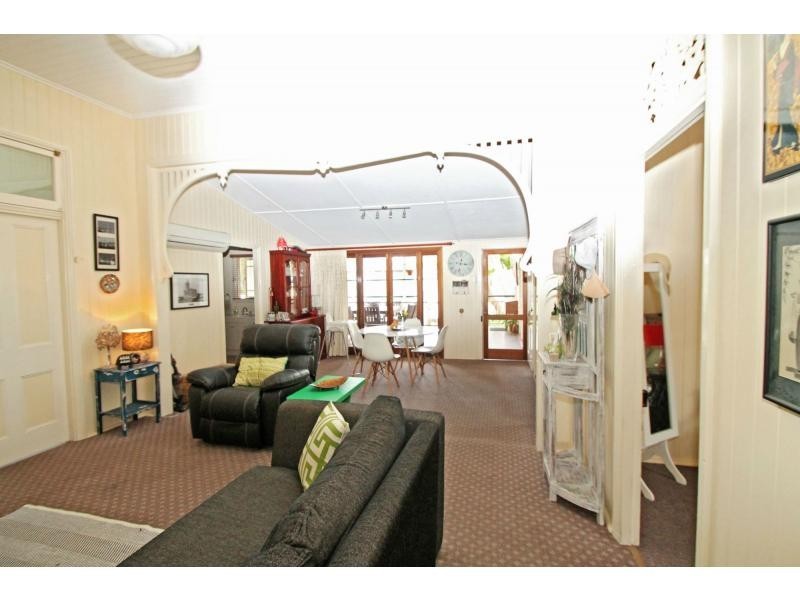 40 Myrtle Avenue, Warwick QLD 4370