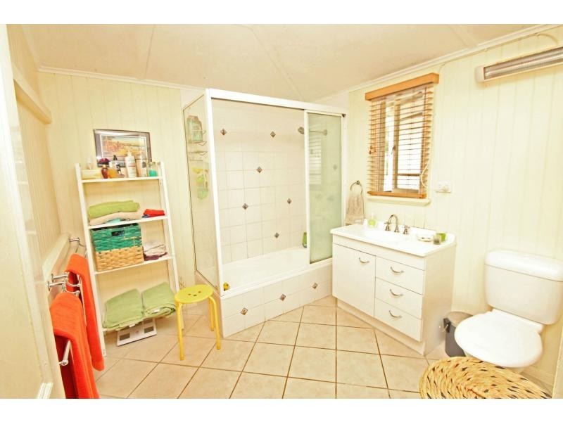 40 Myrtle Avenue, Warwick QLD 4370