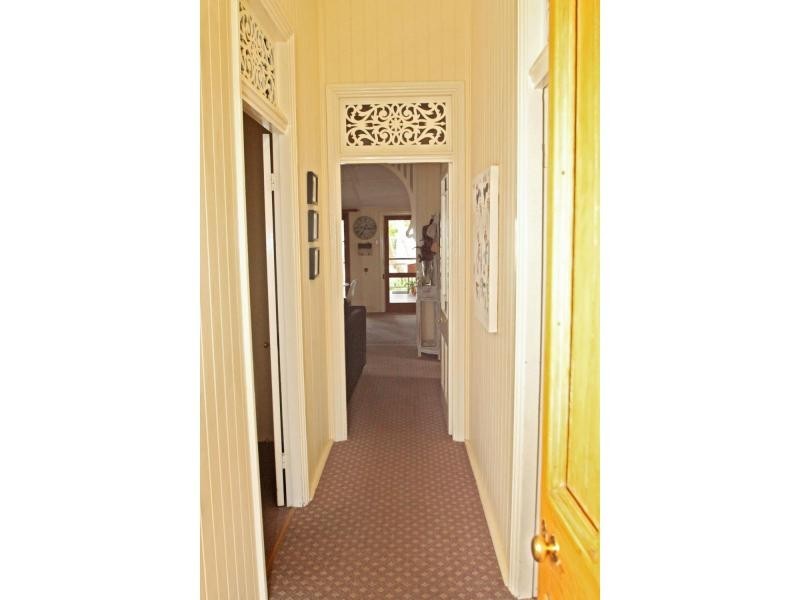 40 Myrtle Avenue, Warwick QLD 4370