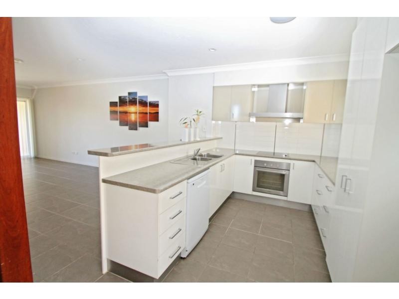 Unit 5/2 Redgwell Street, Warwick QLD 4370