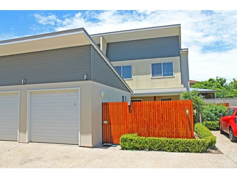 Unit 5/2 Redgwell Street, Warwick QLD 4370