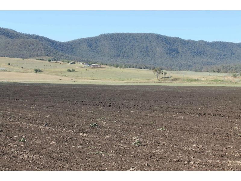 258 Swanfels Road, Yangan QLD 4371