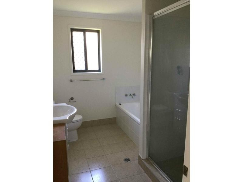 1/26 Capital Drive, Warwick QLD 4370