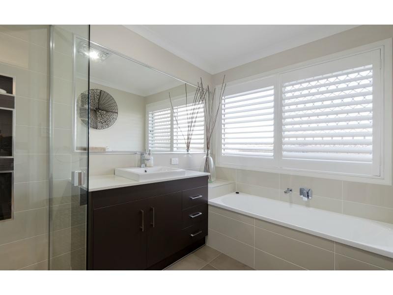 5 Derby Drive, Warwick QLD 4370