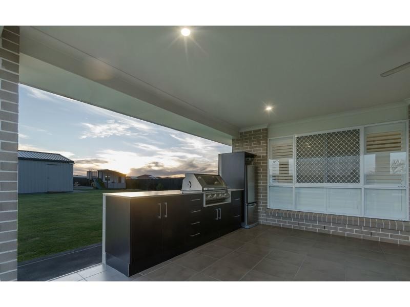 5 Derby Drive, Warwick QLD 4370