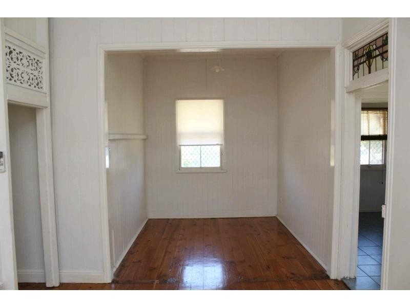 290 East Street, Warwick QLD 4370