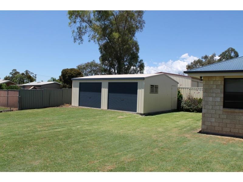 16 Martin Street, Warwick QLD 4370