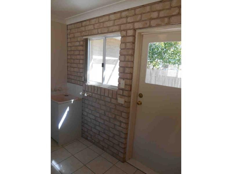 4/10 Locke Street, Warwick QLD 4370