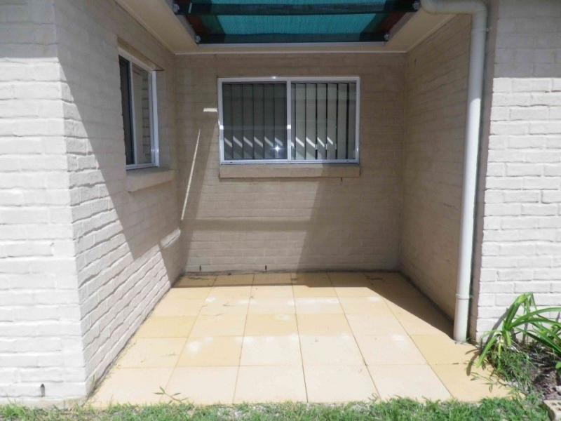 4/10 Locke Street, Warwick QLD 4370