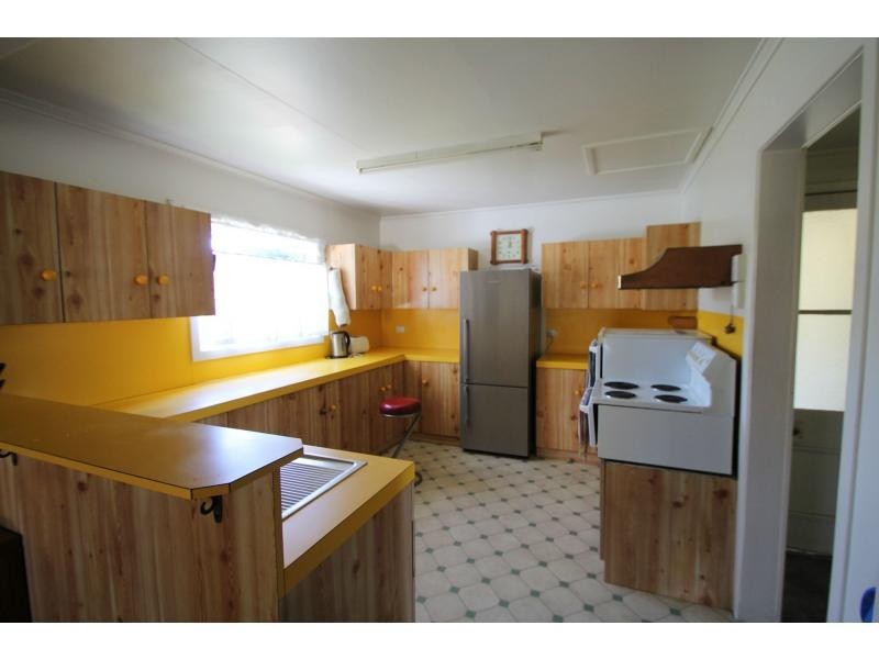 25 Acacia Avenue, Warwick QLD 4370