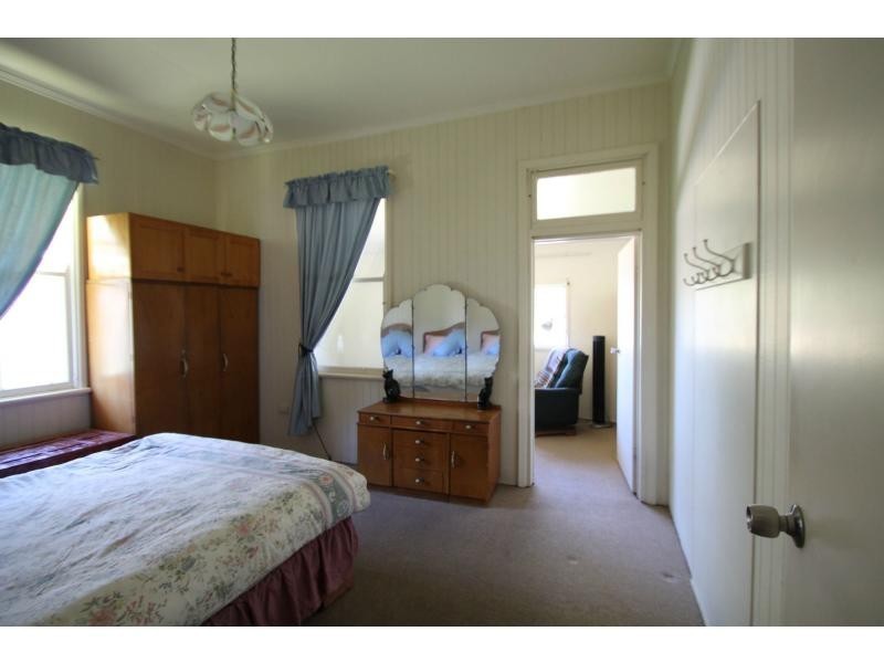 25 Acacia Avenue, Warwick QLD 4370